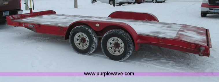 image for item E5239 2004 Mac-lander tandem axle car hauler trailer