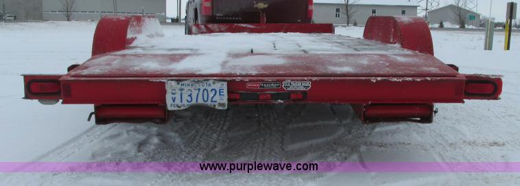 image for item E5239 2004 Mac-lander tandem axle car hauler trailer