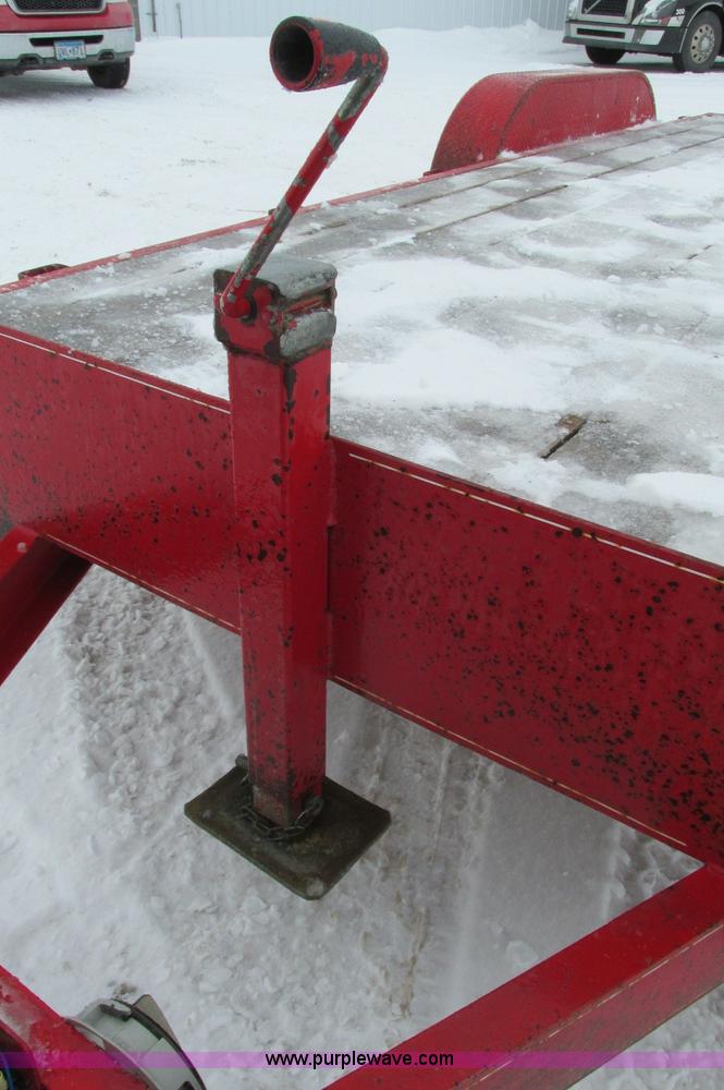 image for item E5239 2004 Mac-lander tandem axle car hauler trailer