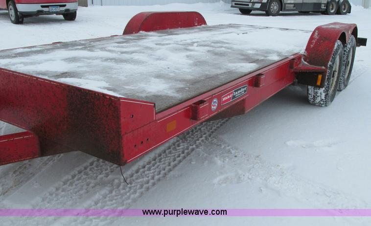 image for item E5239 2004 Mac-lander tandem axle car hauler trailer