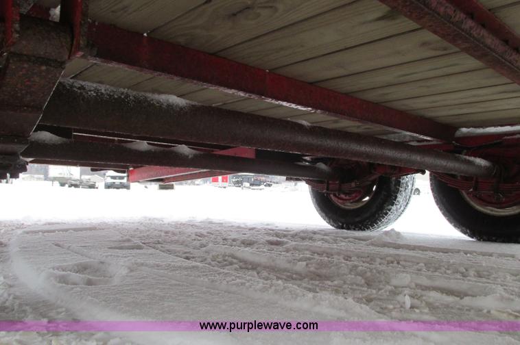 image for item E5239 2004 Mac-lander tandem axle car hauler trailer