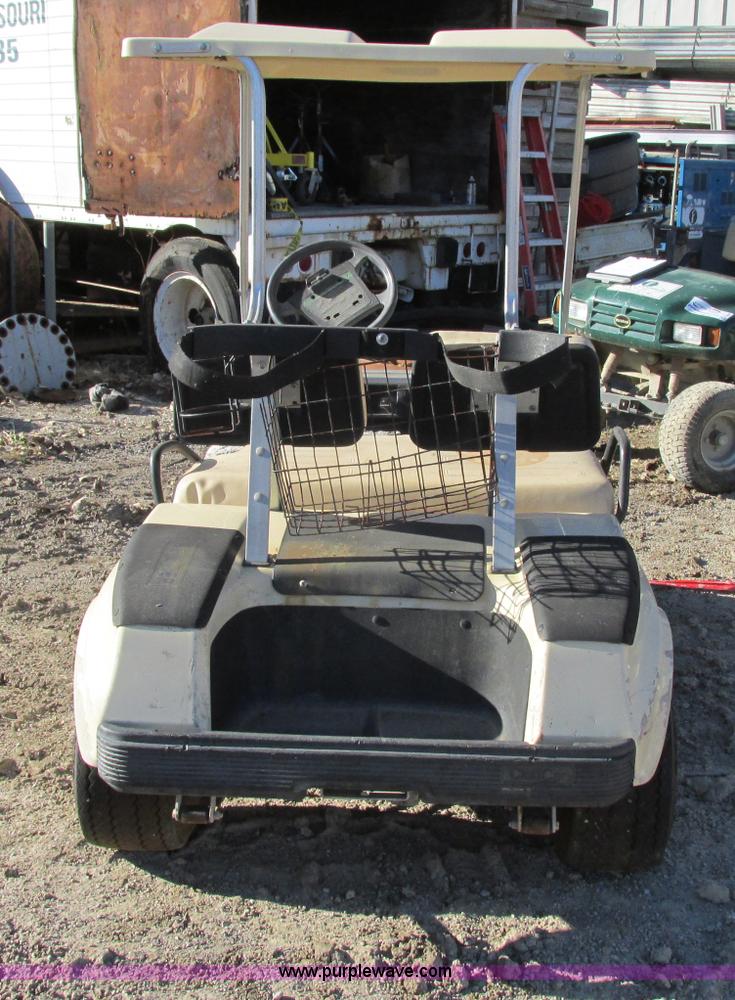 image for item F4847 1997 Club Car golf cart