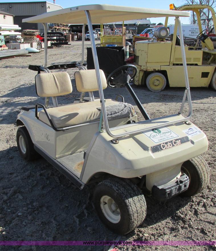 image for item F4847 1997 Club Car golf cart