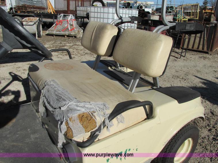 image for item F4847 1997 Club Car golf cart