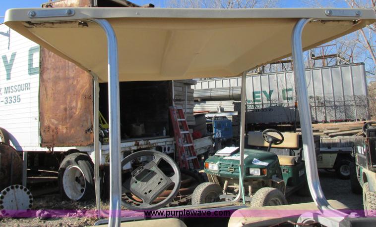 image for item F4847 1997 Club Car golf cart