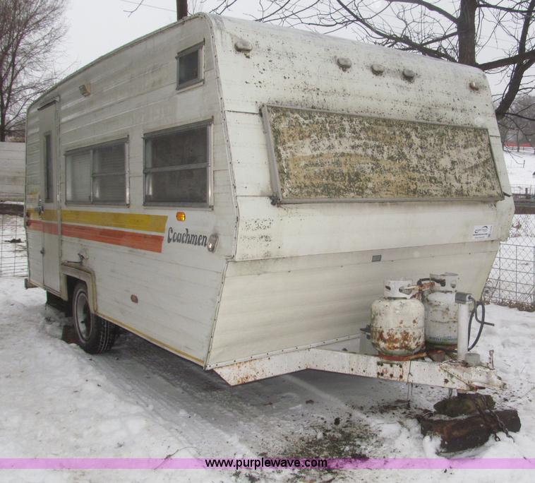 image for item F7222 1977 Coachman Cadet camper