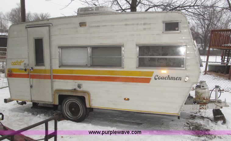image for item F7222 1977 Coachman Cadet camper