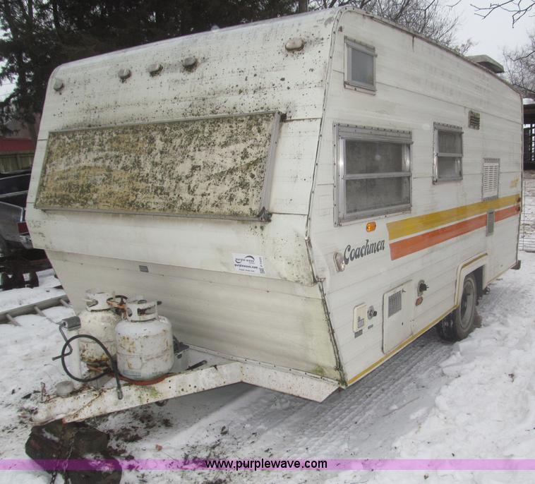 image for item F7222 1977 Coachman Cadet camper