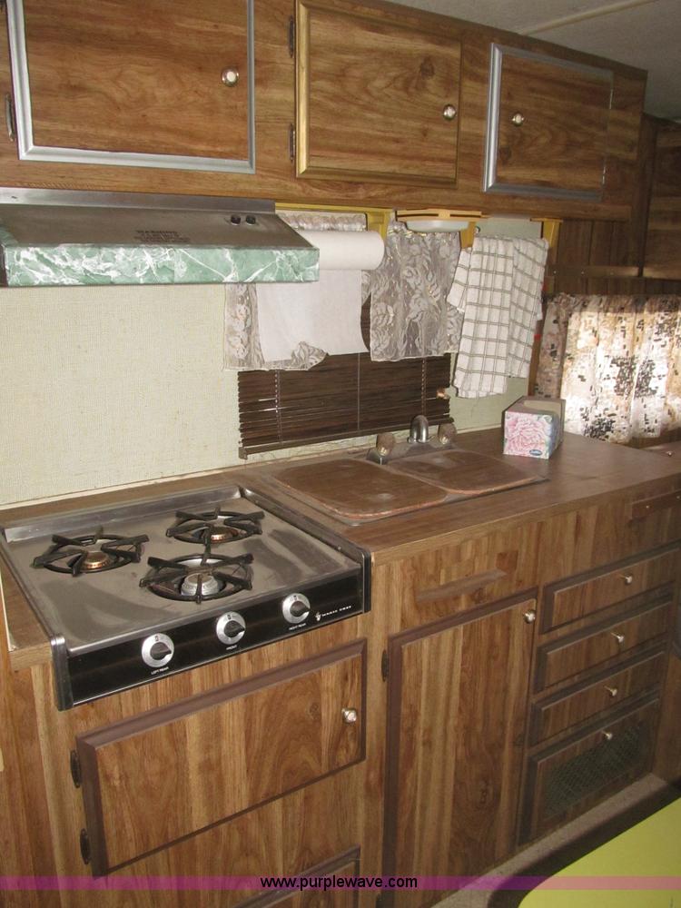 1977 Coachman Cadet camper in Falls City, NE | Item F7222 sold | Purple
