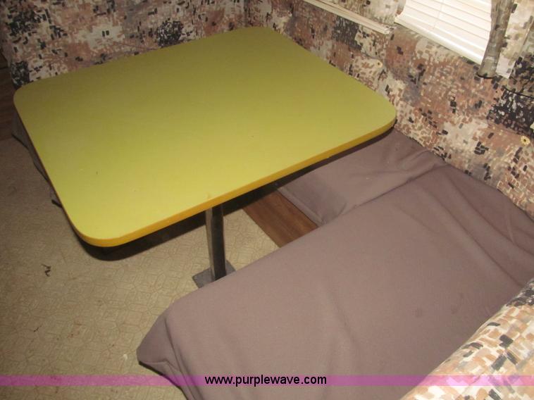 image for item F7222 1977 Coachman Cadet camper