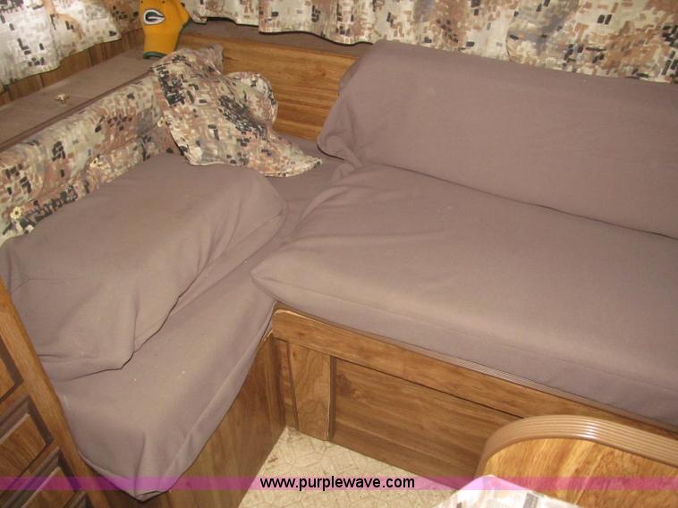 image for item F7222 1977 Coachman Cadet camper