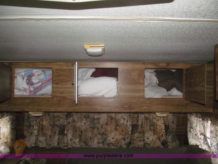 image for item F7222 1977 Coachman Cadet camper