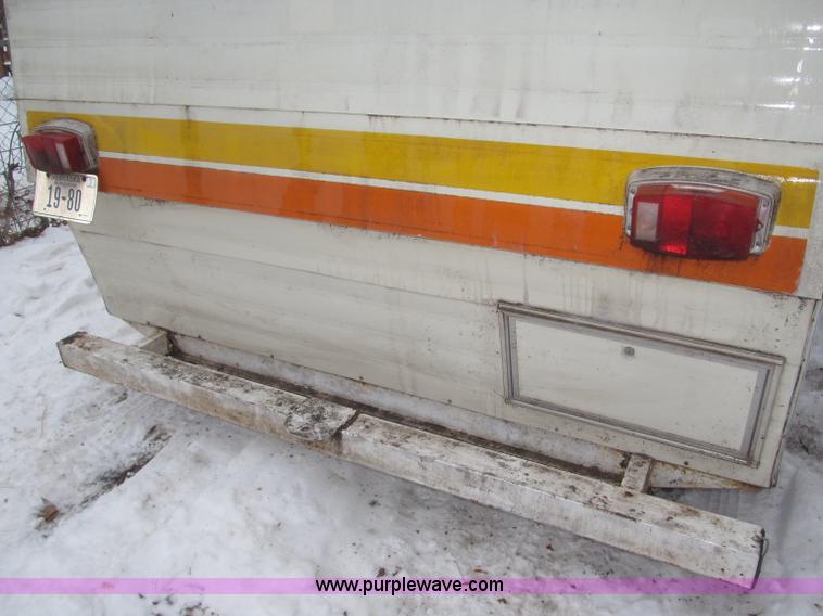 image for item F7222 1977 Coachman Cadet camper