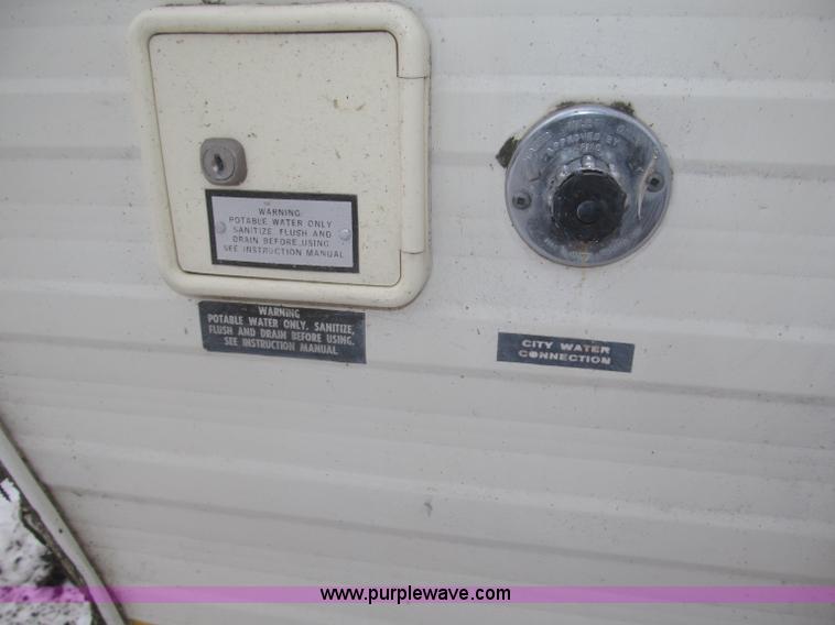 image for item F7222 1977 Coachman Cadet camper