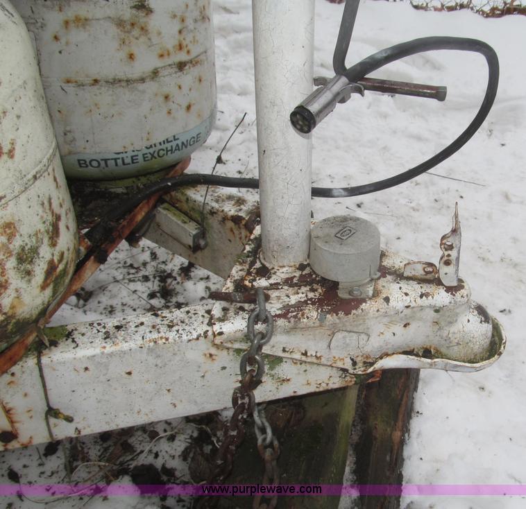 image for item F7222 1977 Coachman Cadet camper