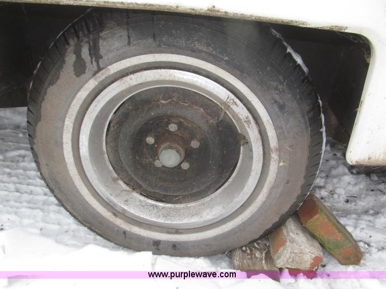 image for item F7222 1977 Coachman Cadet camper