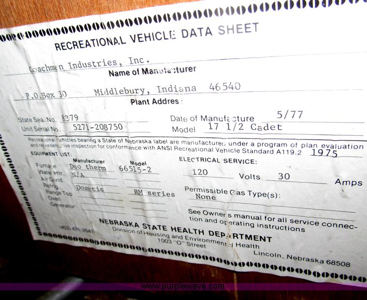 image for item F7222 1977 Coachman Cadet camper