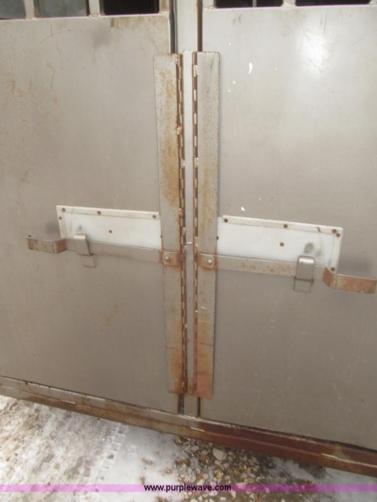 image for item F7223 1977 Flying L two horse tandem axle stock trailer