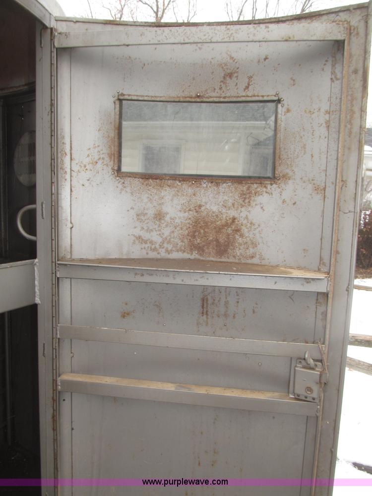 image for item F7223 1977 Flying L two horse tandem axle stock trailer