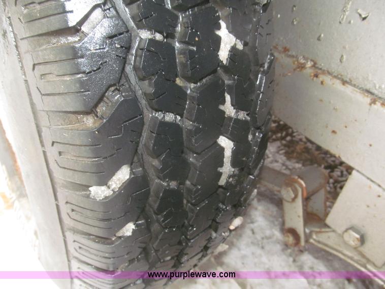 image for item F7223 1977 Flying L two horse tandem axle stock trailer