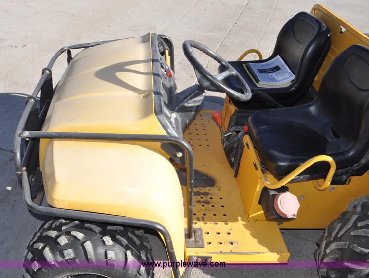 image for item G6370 2000 John Deere Worksite Gator utility vehicle