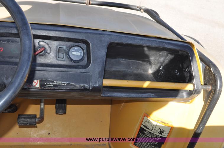 image for item G6370 2000 John Deere Worksite Gator utility vehicle