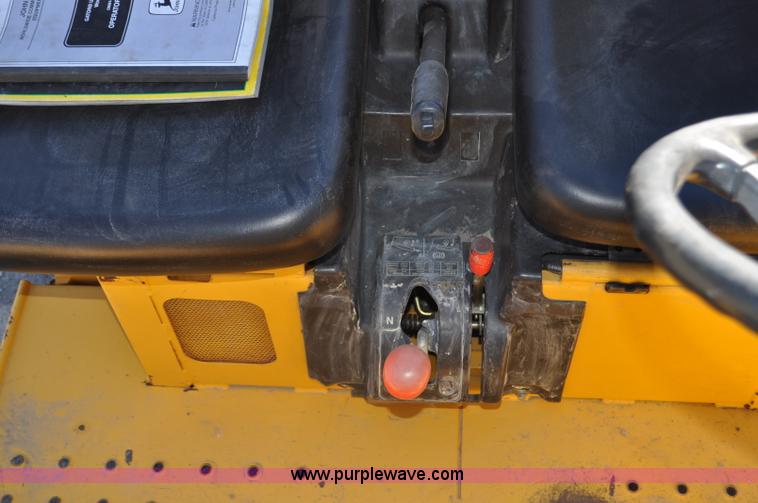 image for item G6370 2000 John Deere Worksite Gator utility vehicle