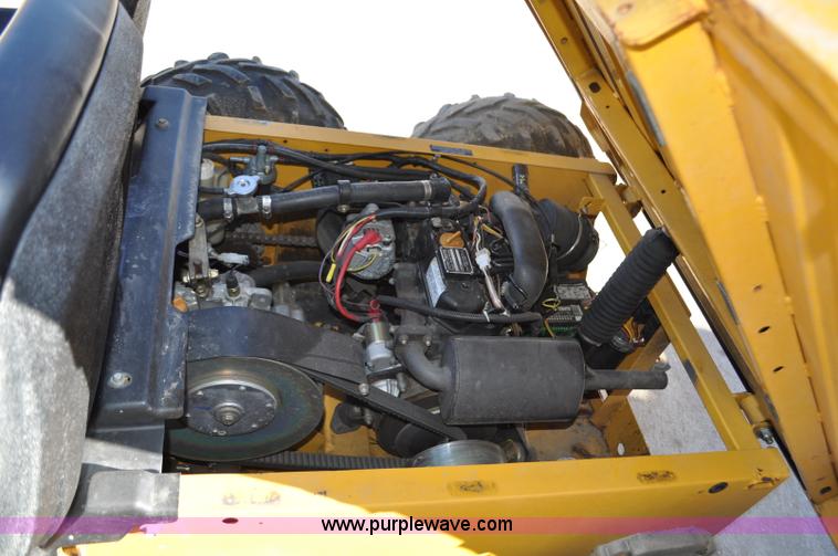 image for item G6370 2000 John Deere Worksite Gator utility vehicle