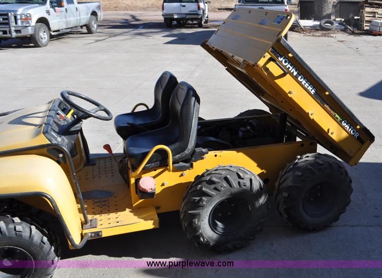 image for item G6370 2000 John Deere Worksite Gator utility vehicle