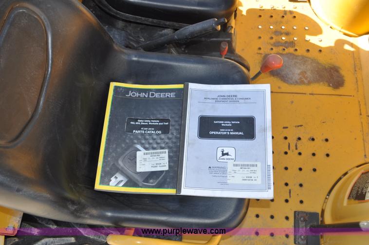 image for item G6370 2000 John Deere Worksite Gator utility vehicle