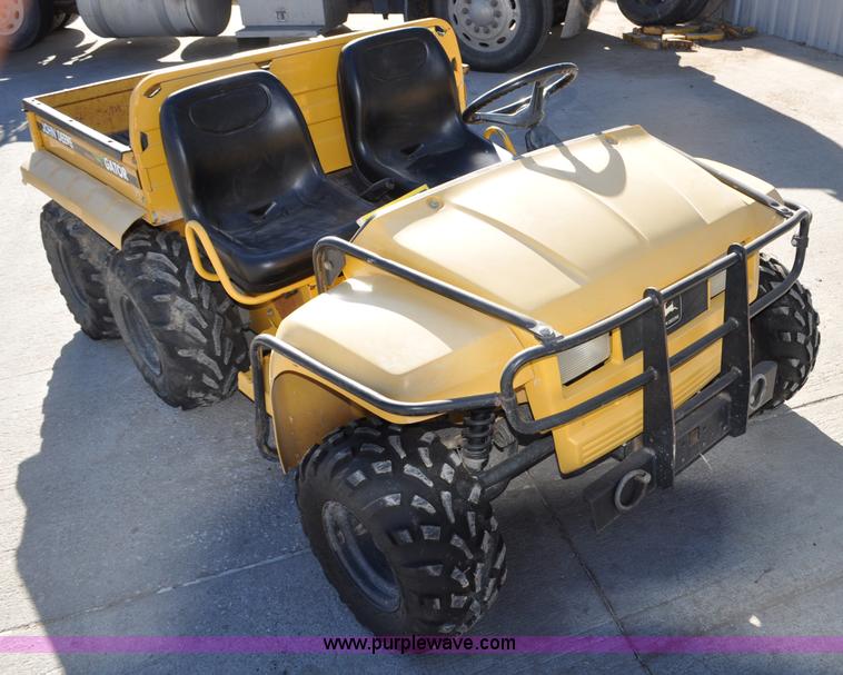 image for item G6370 2000 John Deere Worksite Gator utility vehicle