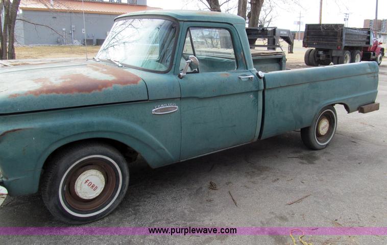 image for item G9641 1965 Ford F100 pickup truck