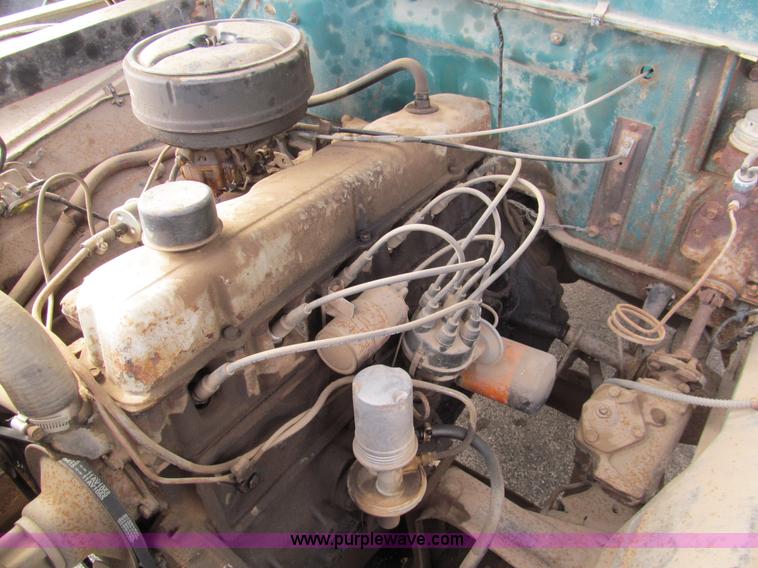 image for item G9641 1965 Ford F100 pickup truck