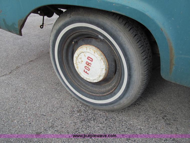 image for item G9641 1965 Ford F100 pickup truck