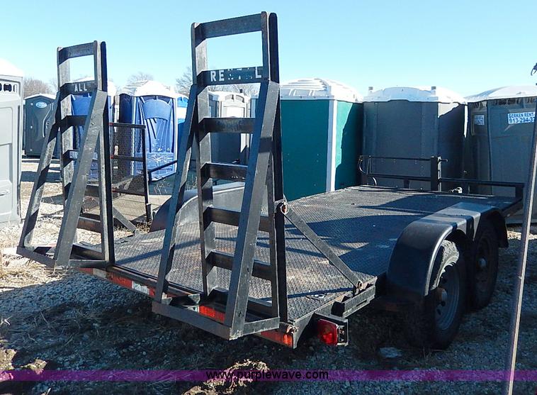 image for item H1259 2001 tandem axle trailer