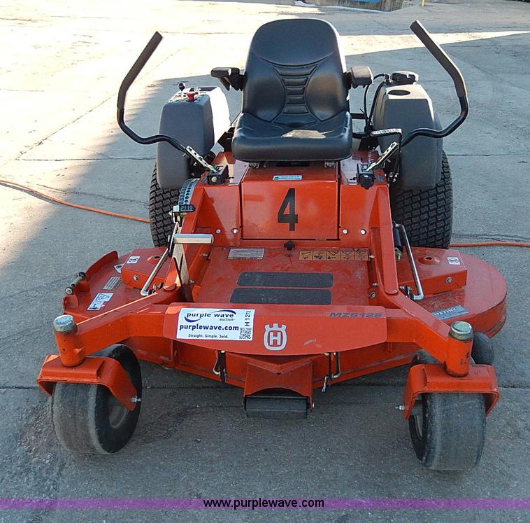 image for item H1273 Husqvarna M26128 ZTR lawn mower
