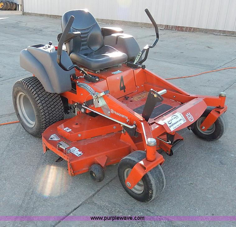 image for item H1273 Husqvarna M26128 ZTR lawn mower