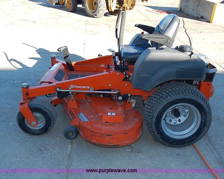 image for item H1273 Husqvarna M26128 ZTR lawn mower
