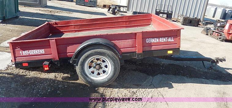 image for item H6661 1992 Tilt deck trailer