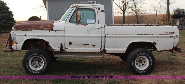 image for item H7917 1971 Ford F150 pickup truck