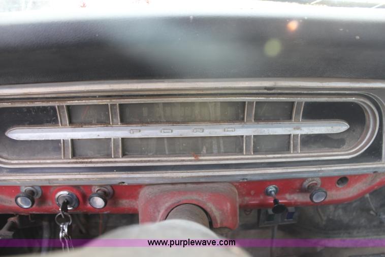 image for item H7917 1971 Ford F150 pickup truck