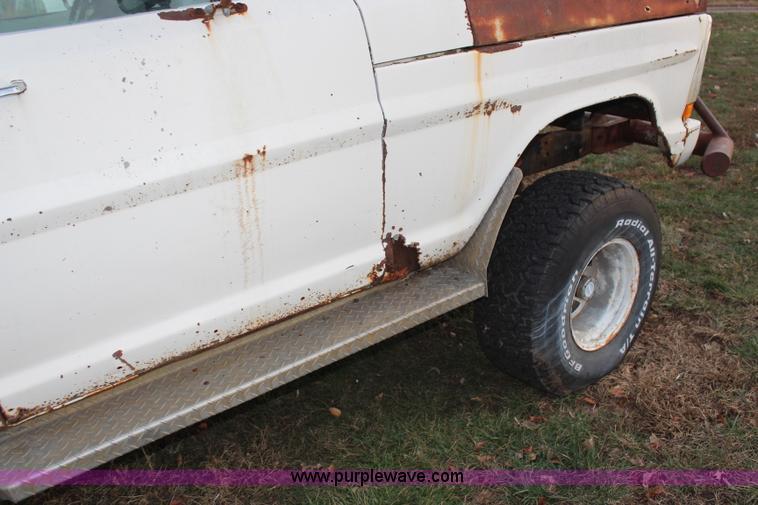 image for item H7917 1971 Ford F150 pickup truck