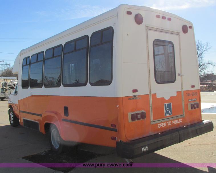 image for item I4939 1998 Ford Econoline E350 transit bus