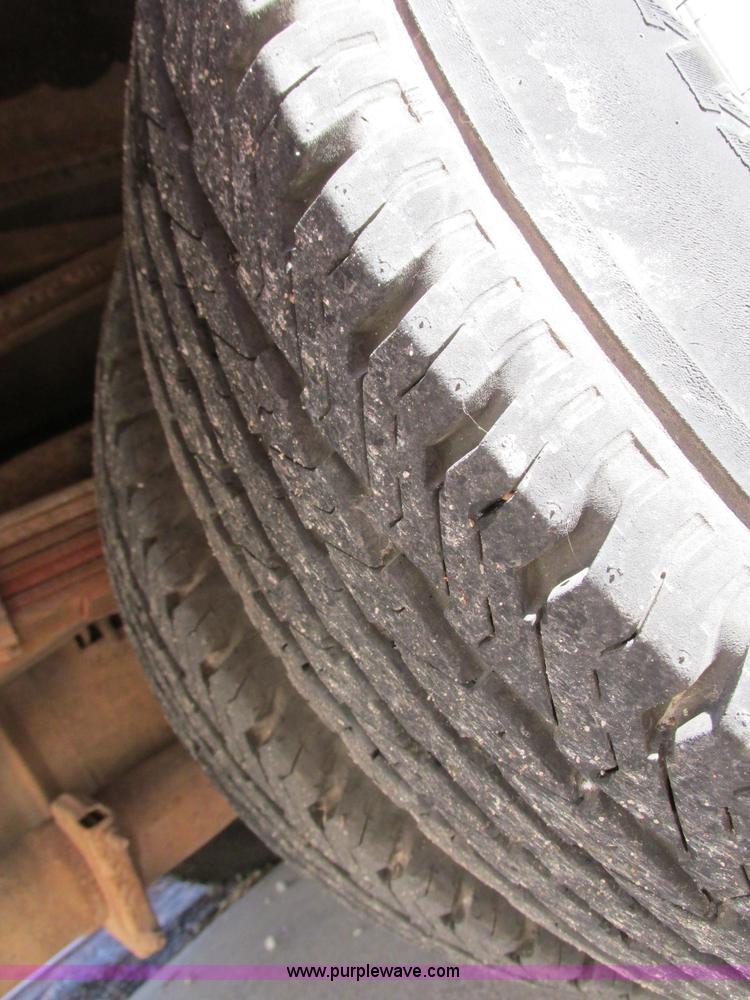 image for item I4939 1998 Ford Econoline E350 transit bus