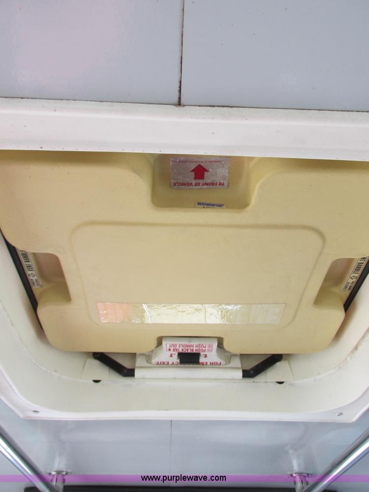 image for item I4939 1998 Ford Econoline E350 transit bus