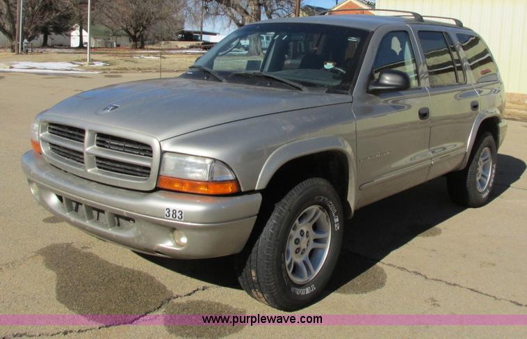 image for item I4940 2001 Dodge Durango SLT SUV
