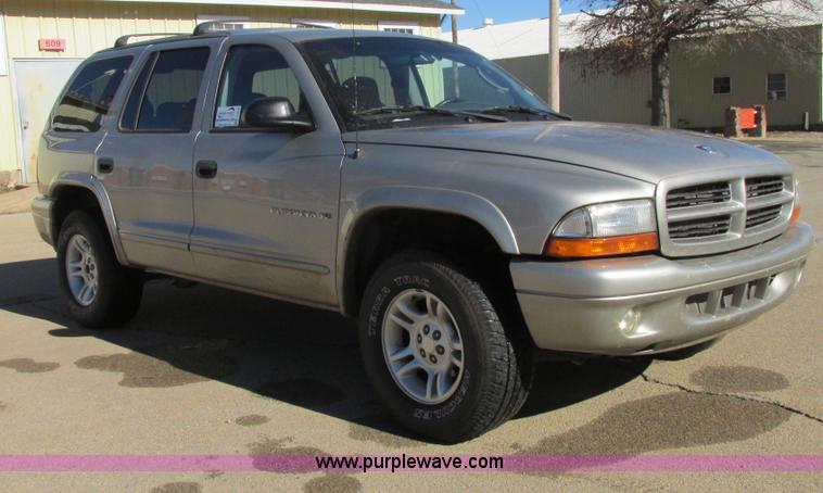 image for item I4940 2001 Dodge Durango SLT SUV