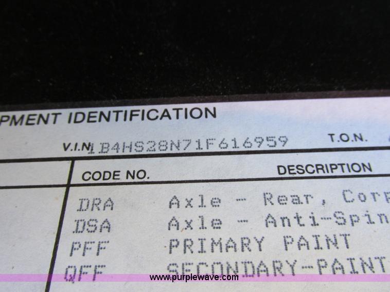 image for item I4940 2001 Dodge Durango SLT SUV