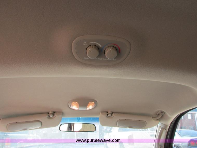 image for item I4940 2001 Dodge Durango SLT SUV