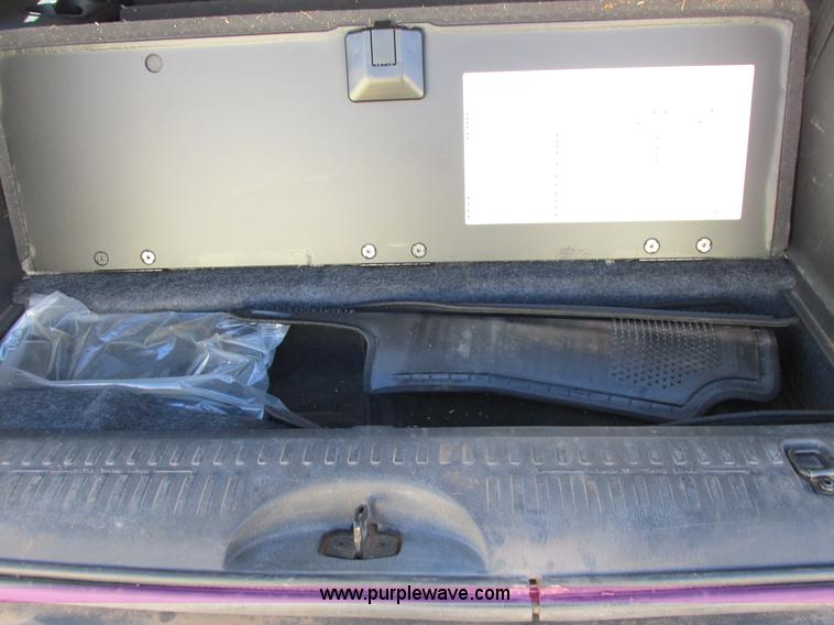 image for item I4940 2001 Dodge Durango SLT SUV